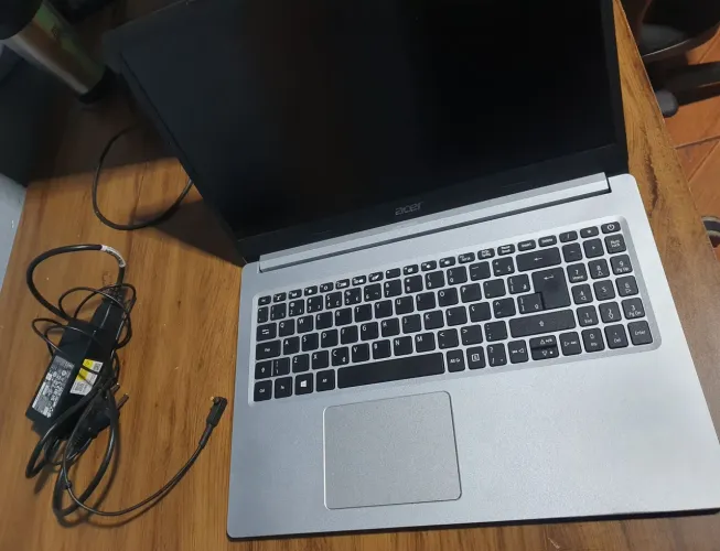 Notebook ACER aspire ryzen 5700u 20gb de ram
