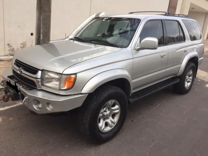 Toyota Hilux SW4 2001/2001 diesel 4x4