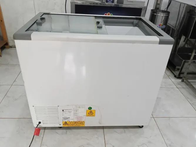 Freezer horizontal pequeno 311L tampa de vidro