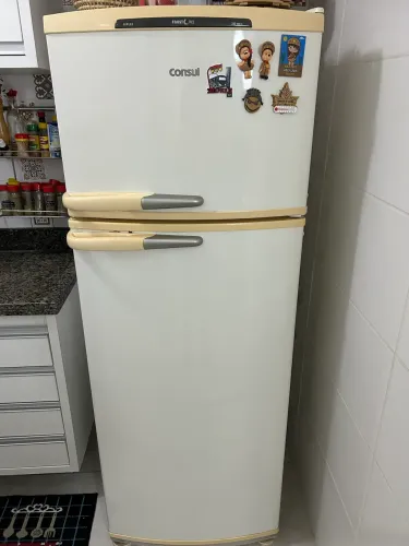 Geladeira consul  330 litros