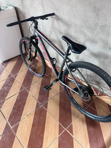 Bike Aro 29 Freio a Disco!