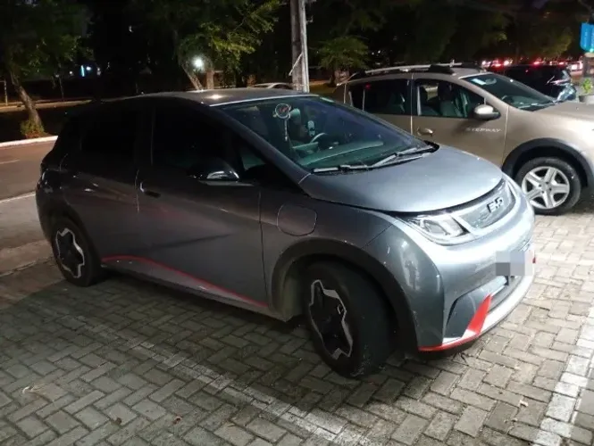 BYD Dolphin EV (Elétrico) 2025