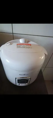 Panela Elétrica de Arroz Britânia PA10 Prime (Capacidade para 10 Xícaras)
