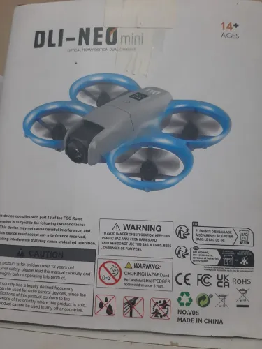 Drone DLI NEO com câmera 2 bateria rádio controle