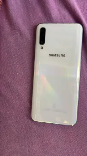 Samsung Galaxy A50 Branco - Com Detalhe na Tela - Leia a Descrição!