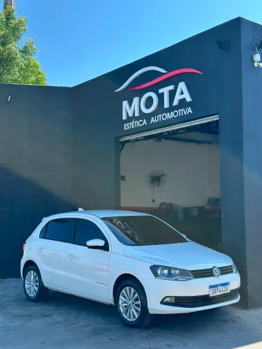 Volkswagen Gol Geração VI Comfortline 1.0 8V Total Flex Mec. 4P 2015