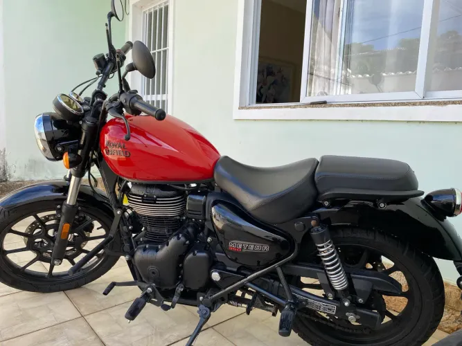 Meteor 350cc pouco rodada