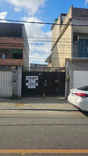 Vendo galpão 142m², com escritório. Bairro: Areia Branca, Belford Roxo/RJ.