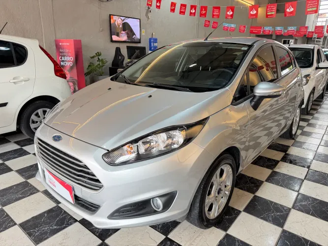 Ford Fiesta 1.6 16V Flex Mec. 5P 2016