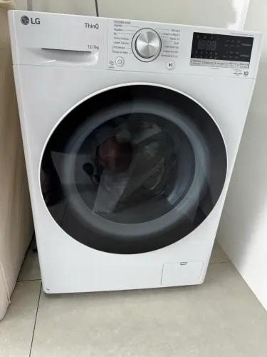 Lava e seca LG