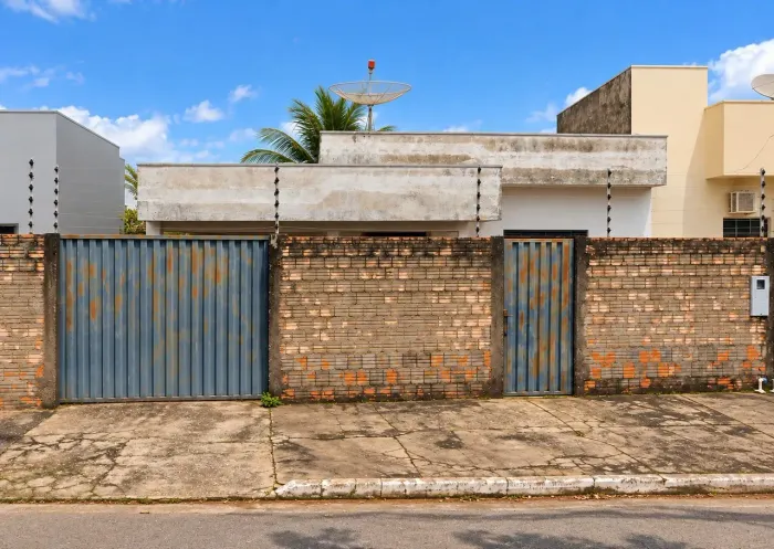 Casa à Venda Jardim Imperial 300 m2 de Terreno | R$ 380 Mil
