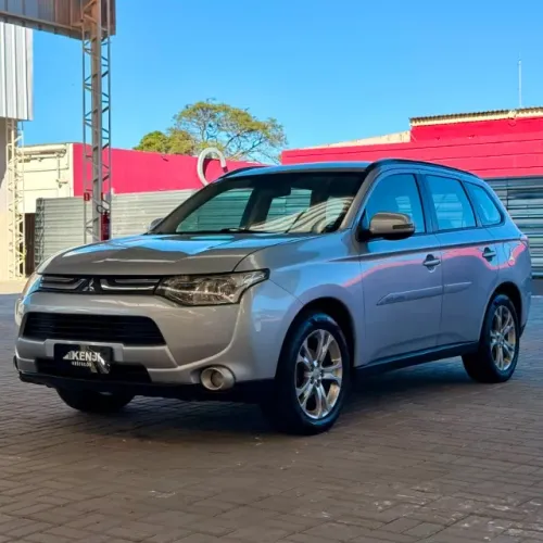 Mitsubishi Outlander 2.0 16V 160cv Aut. 2014