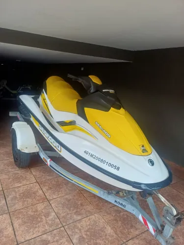 Jet gti 130 4 tempos com carreta novoo