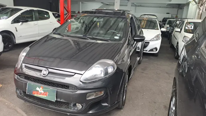 Fiat Punto Blackmotion Dual. 1.8 Flex 16V 5P 2014