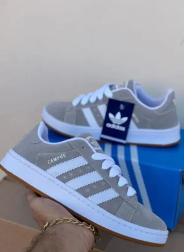 Tênis Adidas samba