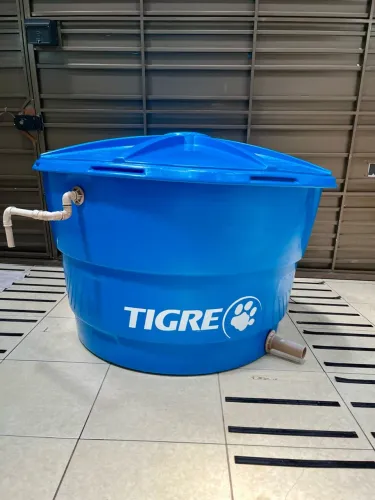 Caixa d?água Tigre 1000L Nova