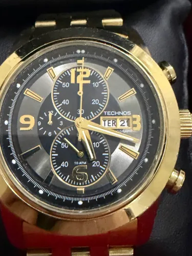 Relógio technos original quartz dourado
