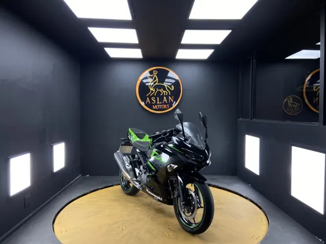 Kawasaki Ninja 400 2020