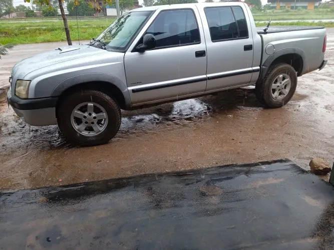 Chevrolet S10 P-up Colina 2.8 TDI 4x2/4x4 CD Dies. 2006