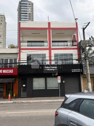 Sala Comercial para Locação no Centro de Itajaí 315 m²