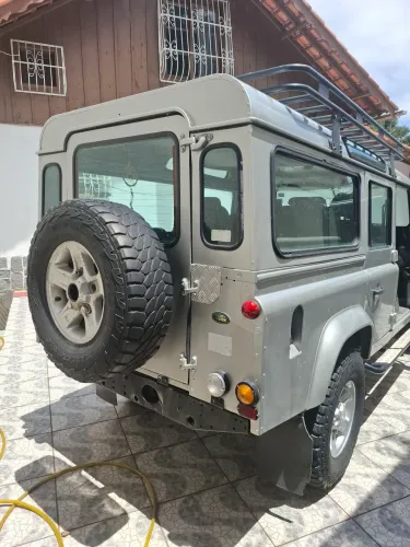 Land Rover Defender 110 TDI SW Diesel 2003