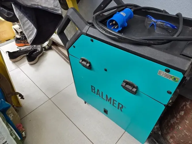 Máquina de solda Balmer 370i Multiprocessos 300A