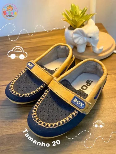 Lote de sapato para bebês meninos
