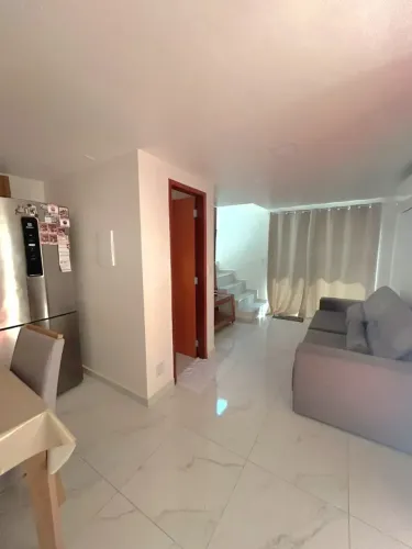 Casa Duplex 02 dormitórios | Residencial vila suíça