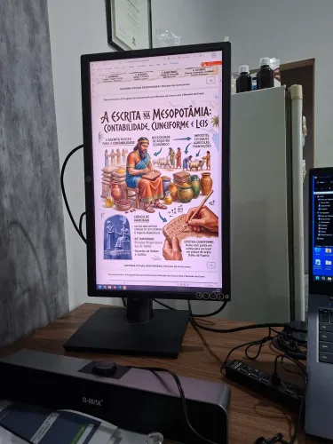 Monitor antirreflexo ergonômico