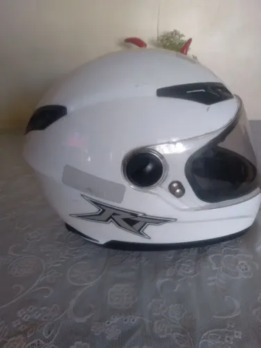 CAPACETE BRANCO N° 56