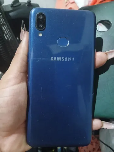 A10s 32 gigas todo ok só tricos pega tudo 
