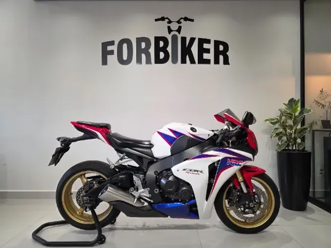 Honda CBR1000RR Tricolor 2010