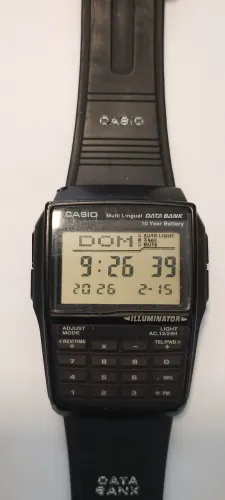 Relógio Casio retrô 