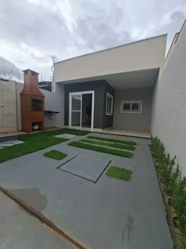 Casa Plana para venda com 84 m² com 3 quartos em Ancuri - Itaitinga - CE