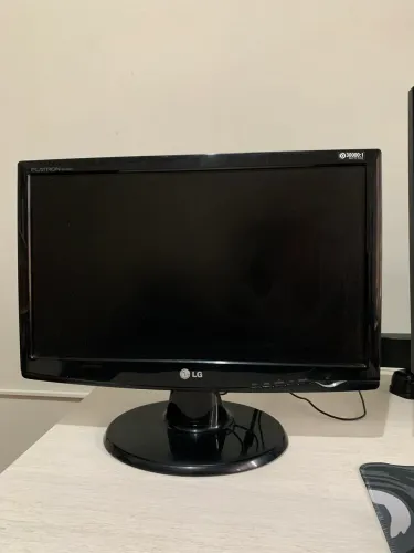 Monitor LG Flatron 17 Polegadas - Com defeito na tela
