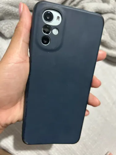 Moto e32