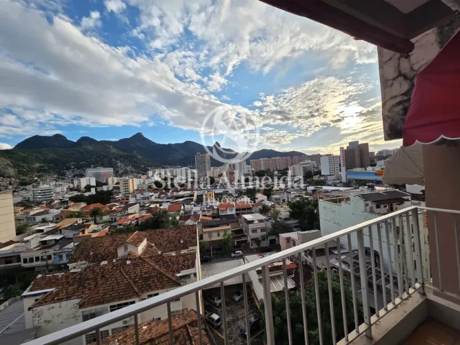 Apartamento à venda na Rua Uruguai, Tijuca, Rio de Janeiro - RJ