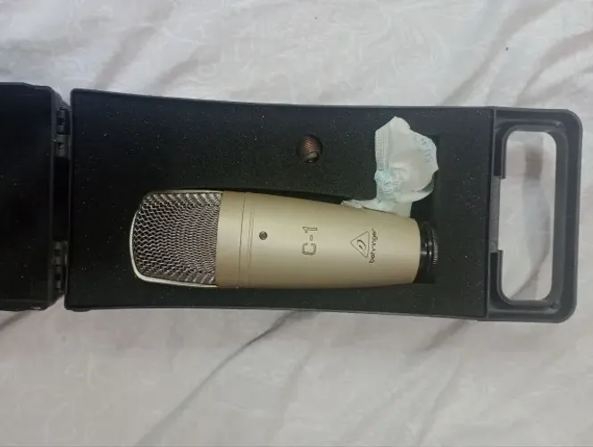 Microfone Behringer C-1 Condensador Cardioide Cor Prata