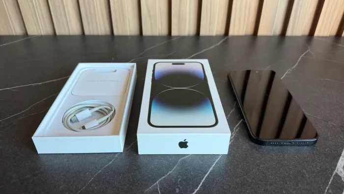 iPhone 14 Pro Max 256GB Caixa e Cabo Original