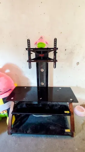 MÓVEL INSTANTE COM SUPORTE PARA TV