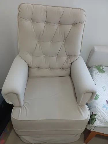 Poltrona da mamãe + puff