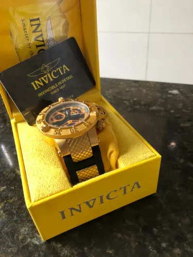 Relógio Masculino Invicta Pro Diver 15111ouro/preto