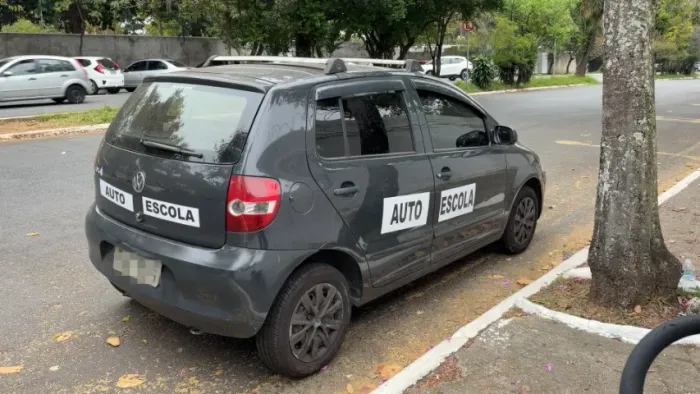 Kit com 7 Faixas Autoescola Imantada para Carro Compacto