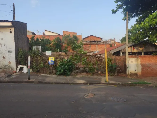 TERRENO INTEIRO NO PARQUE JARAGUÁ - 250M²