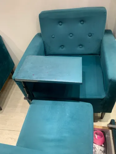 Poltrona com cirandinha para salão de beleza