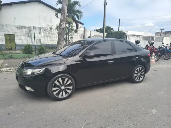 Kia Motors Cerato 1.6 16V Aut. 2012