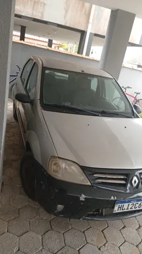 Renault Logan Authentique Hi-flex 1.0 16V 4P 2010