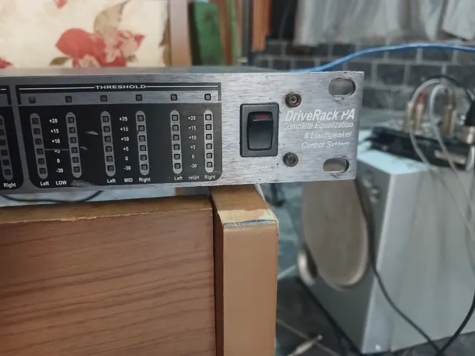 Processador dbx pa+