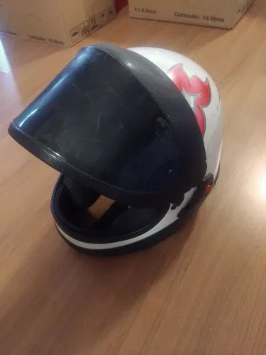 Capacete San Marino Feminino