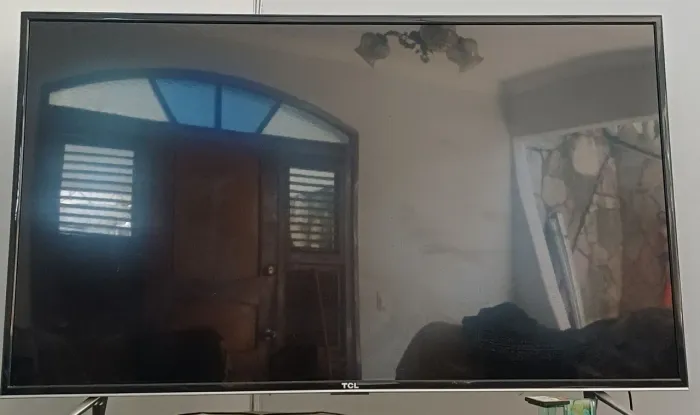 Tv TCL 42 Polegadas (Com defeito)
